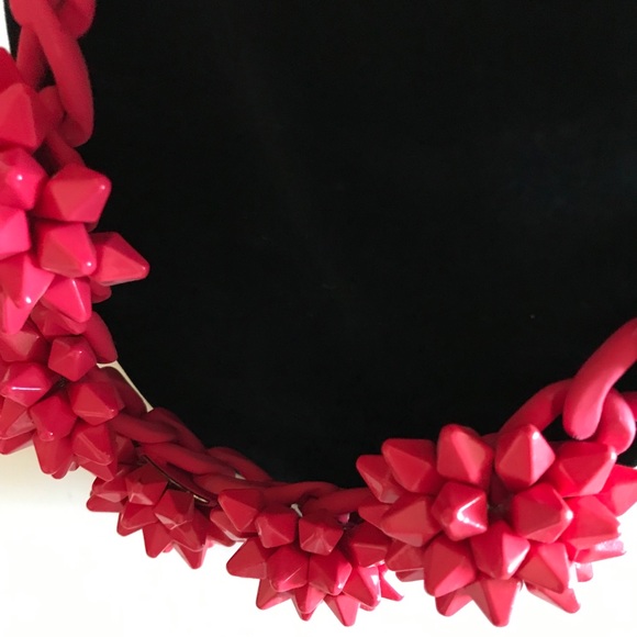 Zara Red Verbena Hand-painted Necklace - Picture 14 of 15
